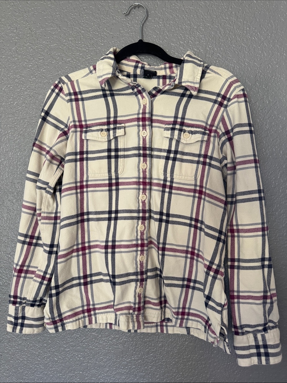 Fjord Patagonia Flannel Women’s size 6